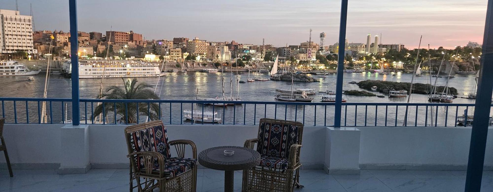 La Terrace Hotel Asszuán Kültér fotó